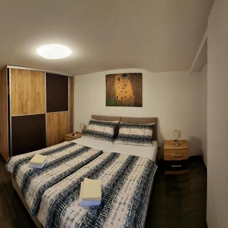 Apartmani Nika 1 ริเยกา ภายนอก รูปภาพ