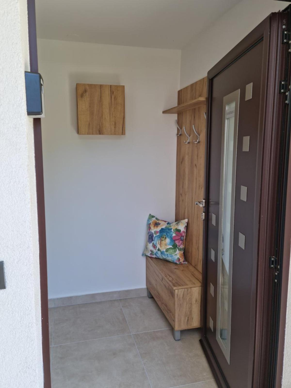 Apartmani Nika 1 ริเยกา ภายนอก รูปภาพ